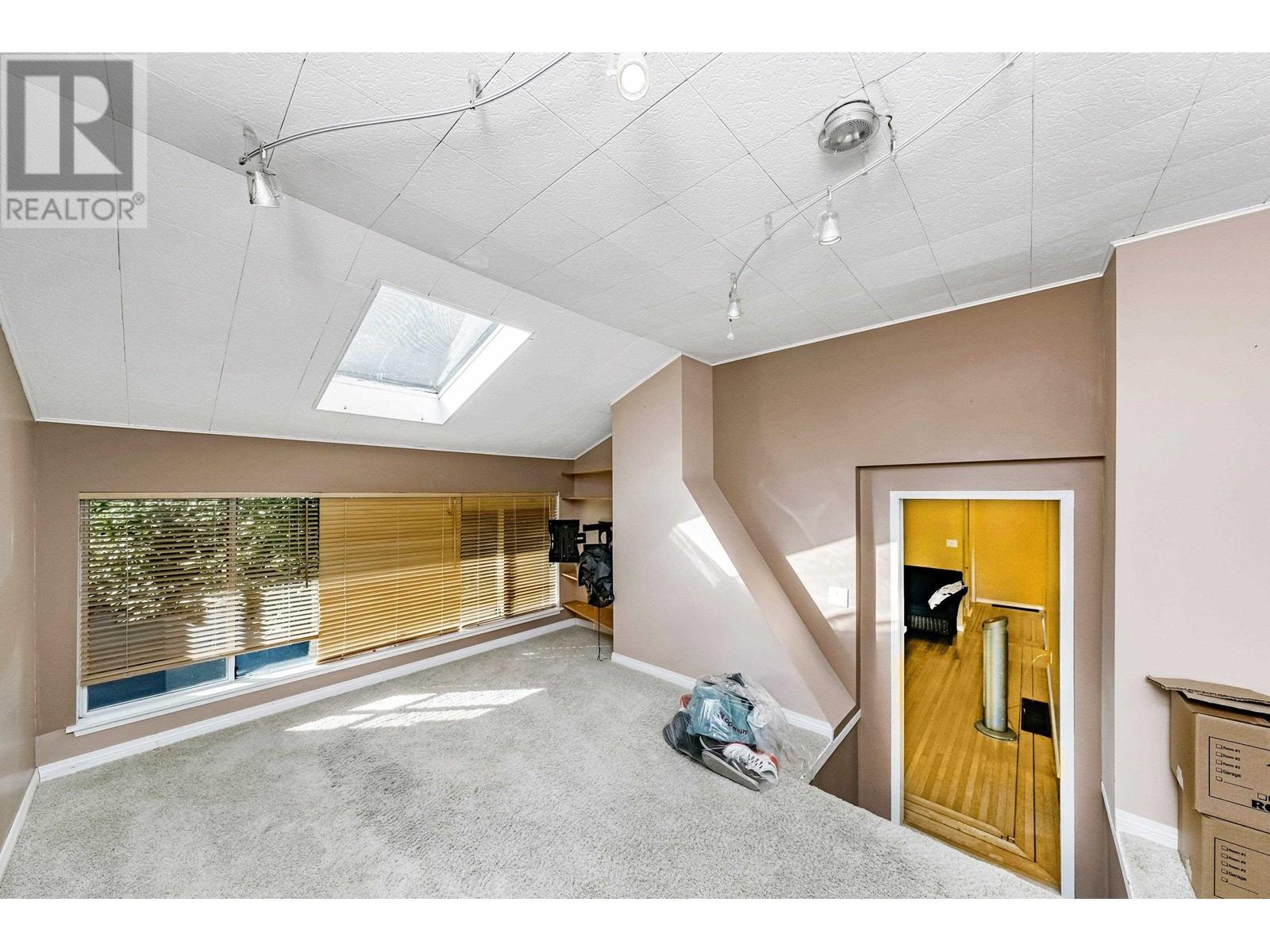 8408 17 Avenue, Burnaby, British Columbia  V3N 1N2 - Photo 11 - R2829627