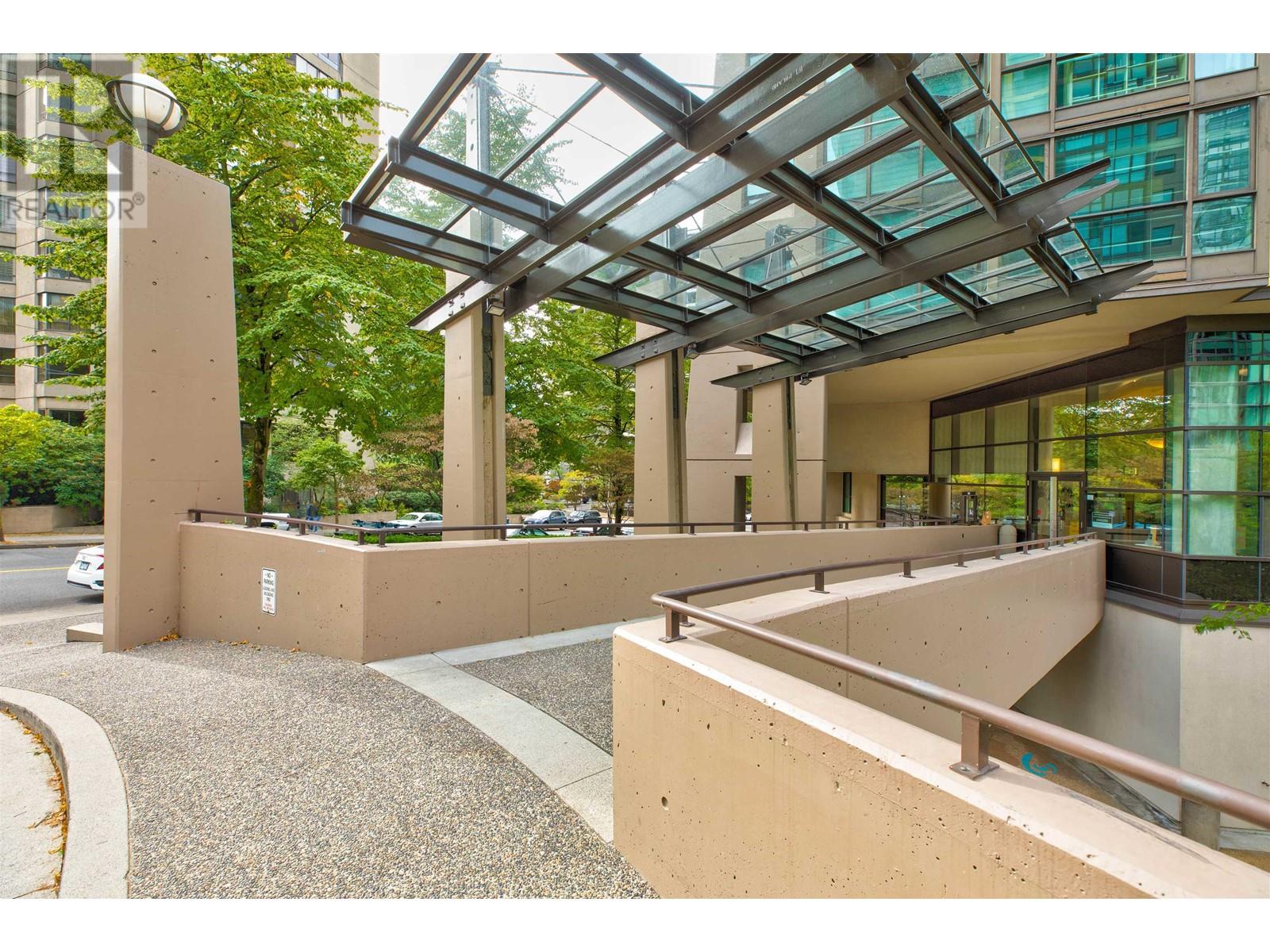 603 1367 Alberni Street, West Vancouver, British Columbia  V6E 4R9 - Photo 30 - R2819127
