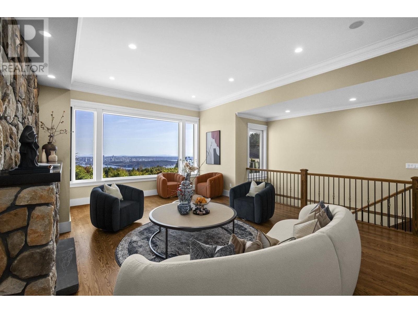 1371 Burnside Road, West Vancouver, British Columbia  V7S 2P6 - Photo 6 - R2828489