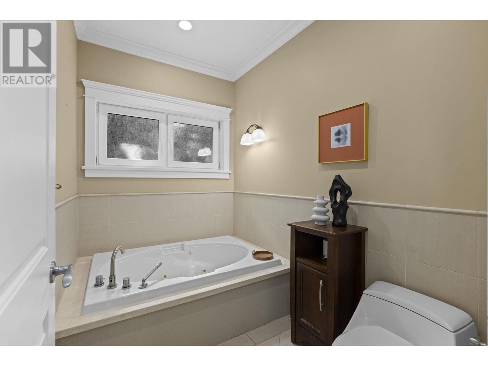 1371 Burnside Road, West Vancouver, British Columbia  V7S 2P6 - Photo 27 - R2828489