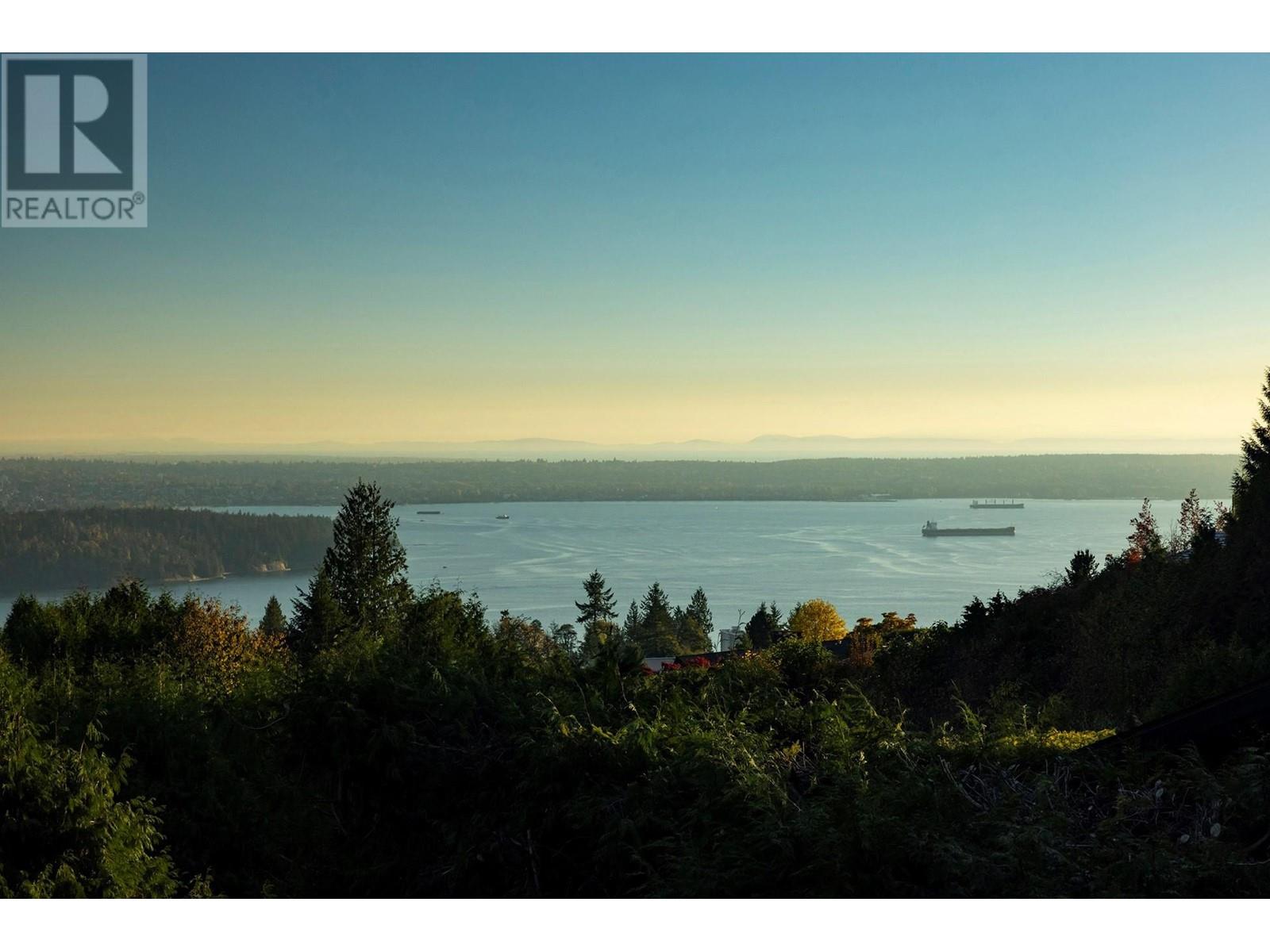 1371 Burnside Road, West Vancouver, British Columbia  V7S 2P6 - Photo 15 - R2828489