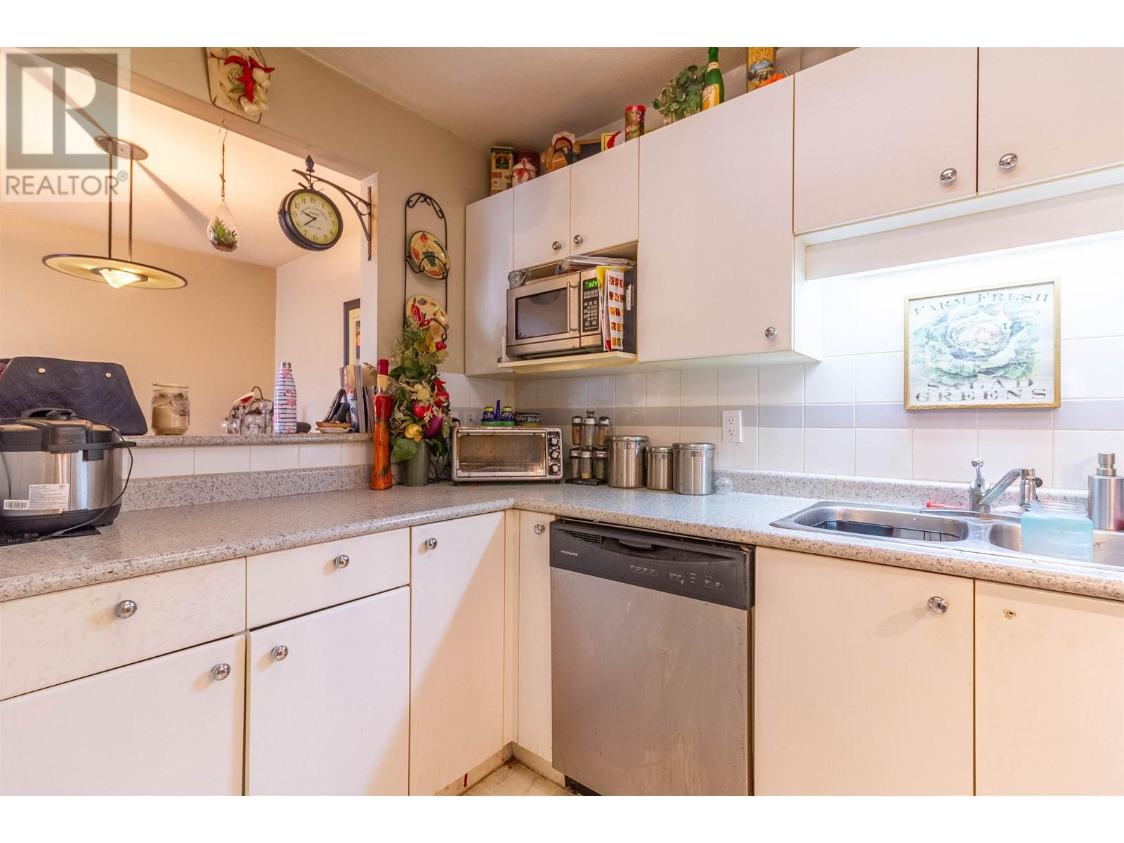 308 1145 Heffley Crescent, Coquitlam, British Columbia  V3B 7Z3 - Photo 9 - R2829799