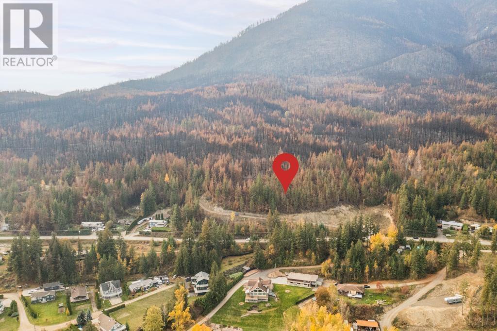 8767 HOLDING RD, adams lake, British Columbia
