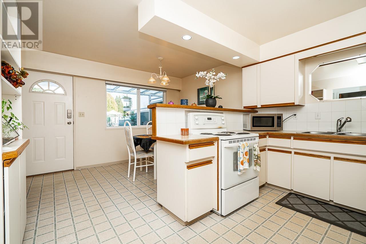 1070 - 1072 Blaine Drive, Burnaby, British Columbia  V5A 2L6 - Photo 21 - R2829484