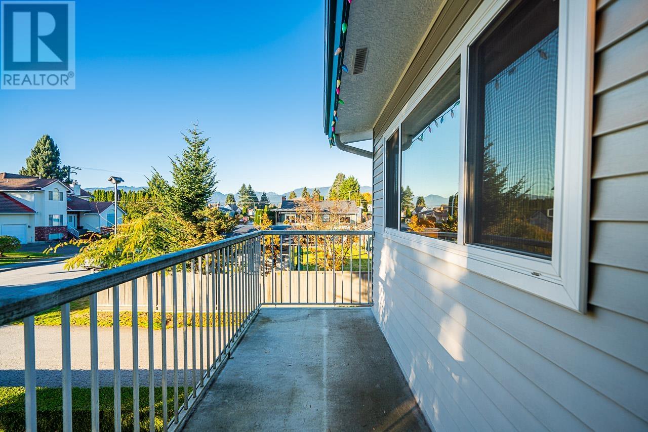 1070 - 1072 Blaine Drive, Burnaby, British Columbia  V5A 2L6 - Photo 29 - R2829498
