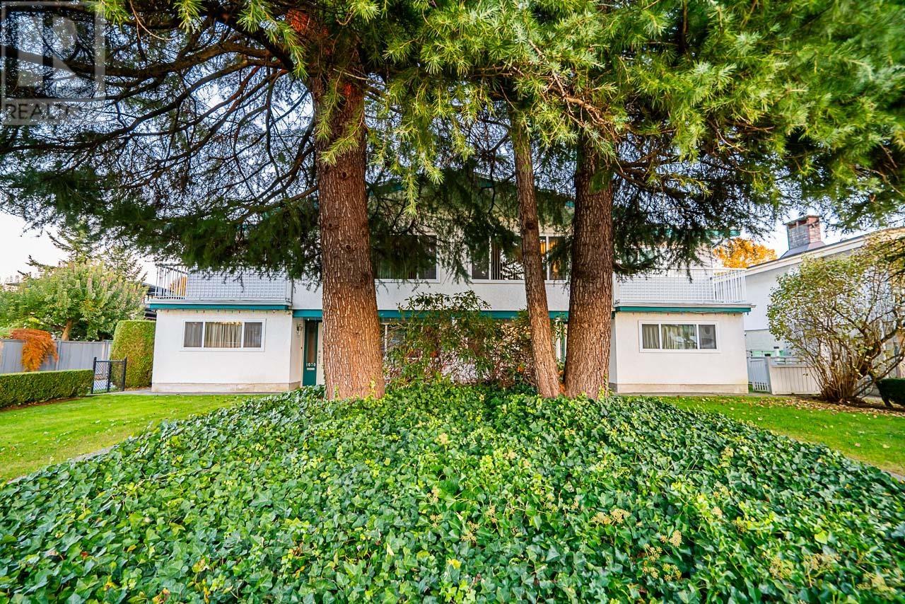 1070 - 1072 BLAINE DRIVE, burnaby, British Columbia