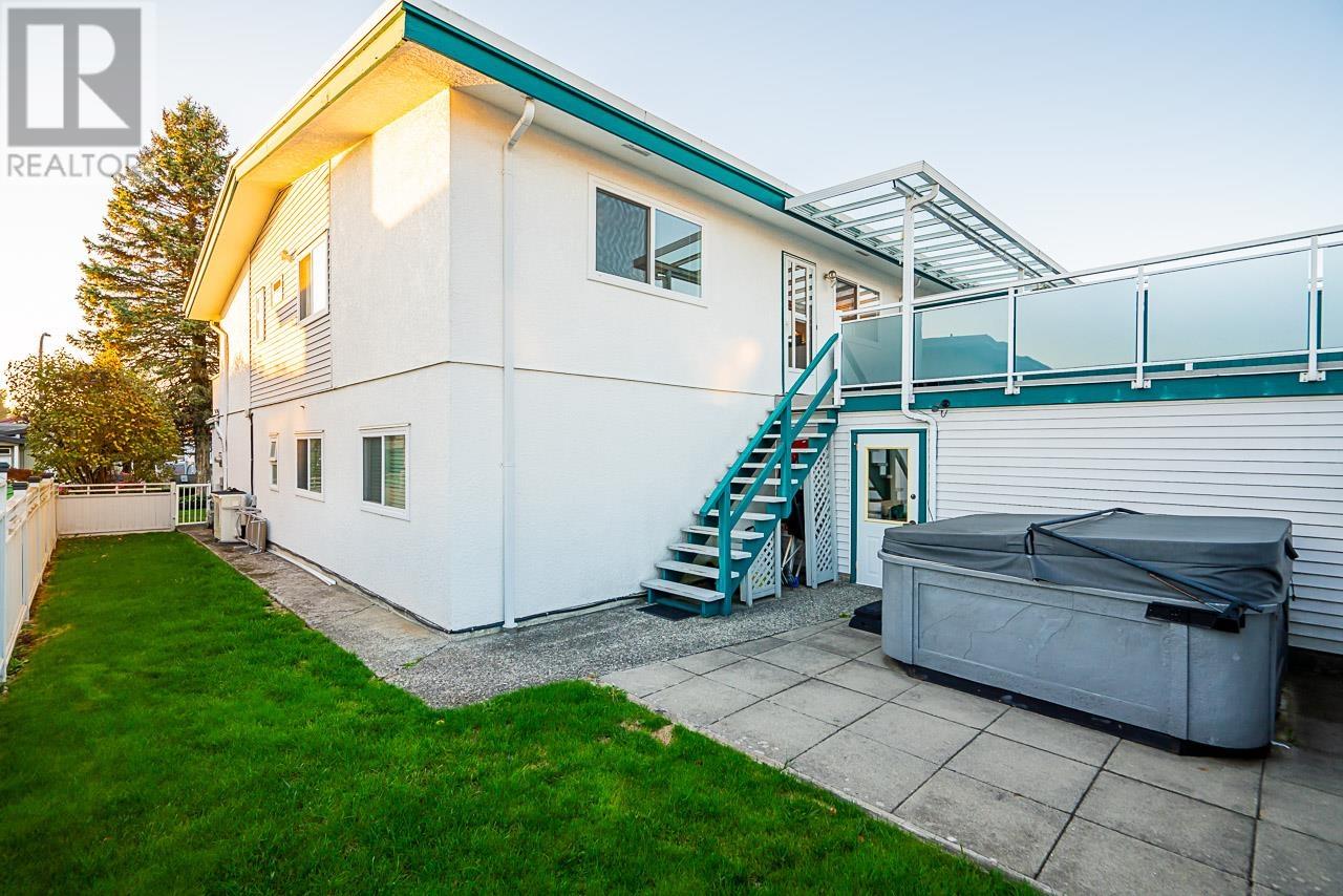 1070 - 1072 Blaine Drive, Burnaby, British Columbia  V5A 2L6 - Photo 18 - R2829498