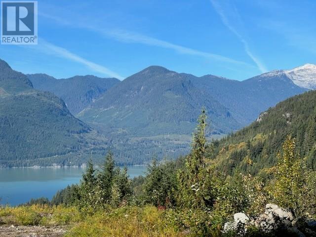 1188 Copper Drive, Squamish, British Columbia  V8B 1J2 - Photo 2 - R2829986