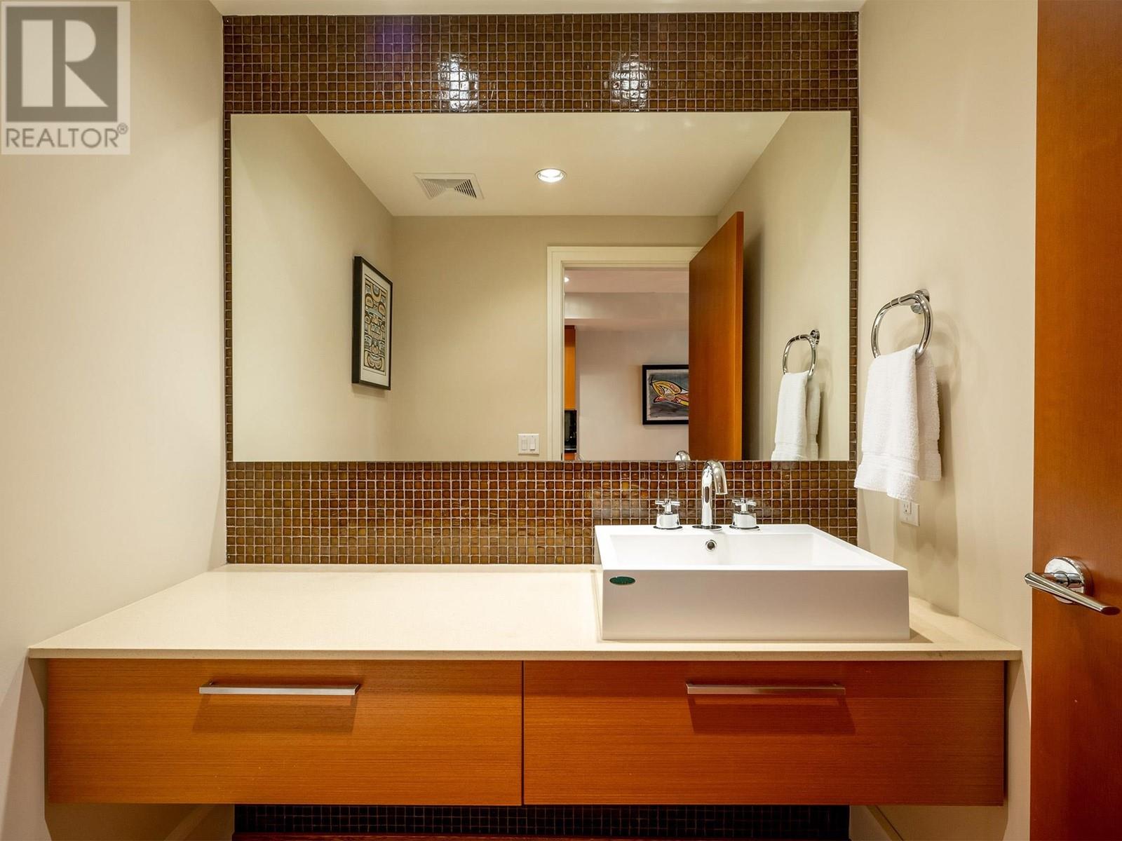 40 7124 Nancy Greene Drive, Whistler, British Columbia  V8E 0W9 - Photo 31 - R2829959