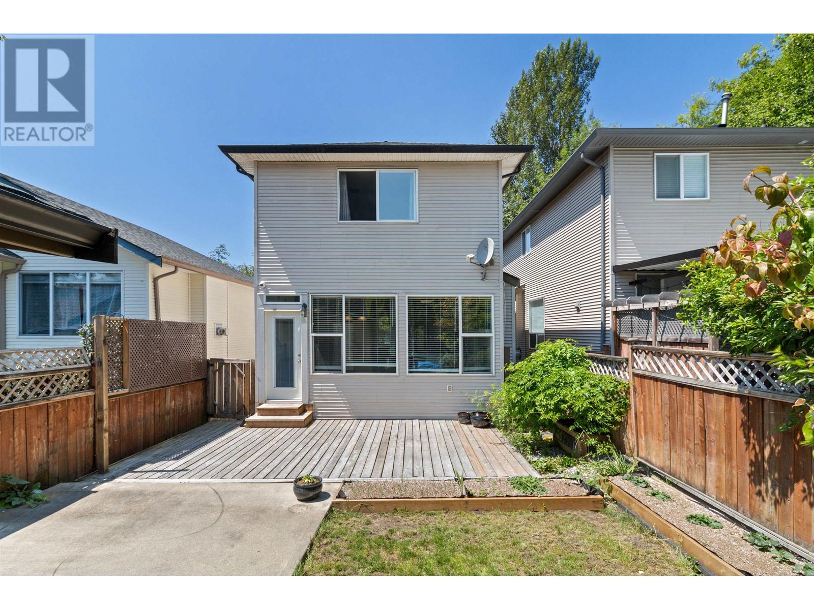 10292 242b Street, Maple Ridge, British Columbia  V2W 1Y1 - Photo 2 - R2830007