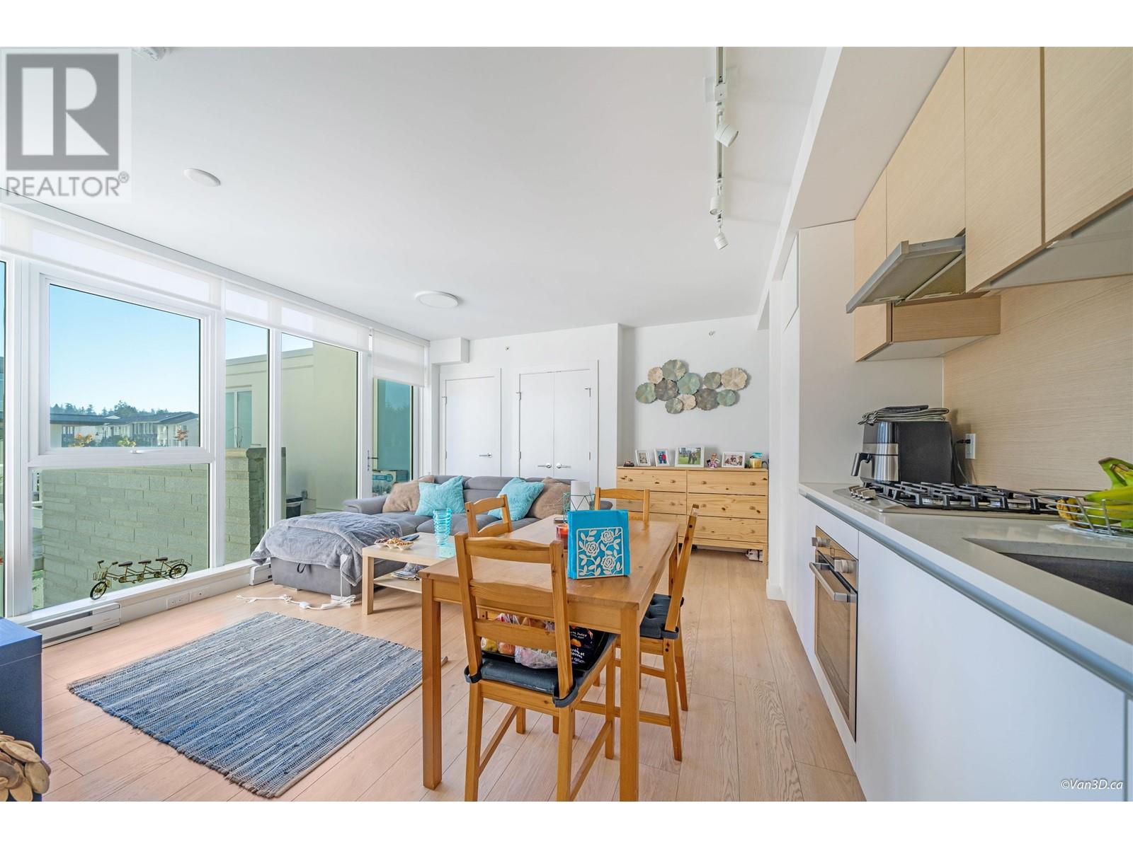 401 652 Whiting Way, Coquitlam, British Columbia  V3J 0K3 - Photo 6 - R2828542