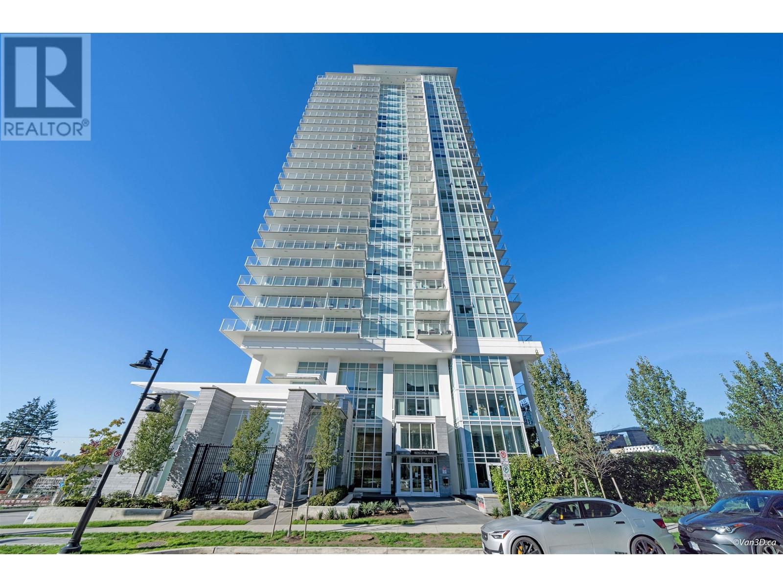 401 652 Whiting Way, Coquitlam, British Columbia  V3J 0K3 - Photo 1 - R2828542