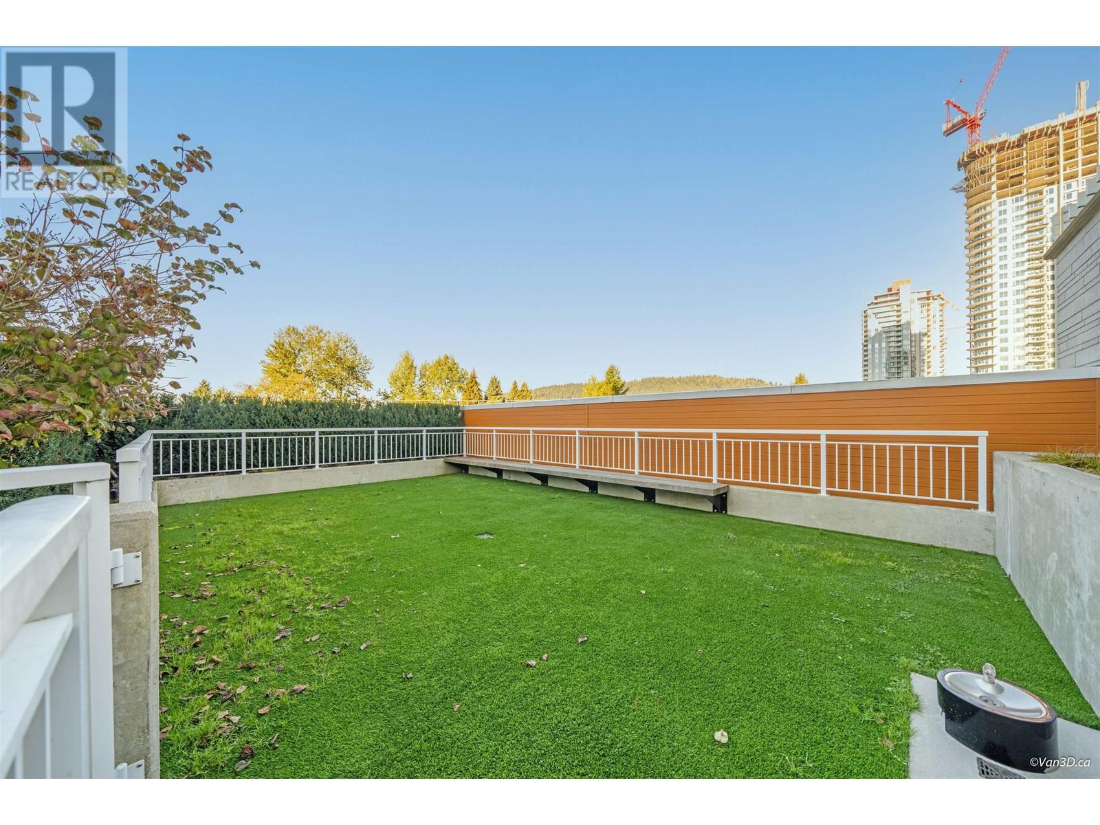 401 652 Whiting Way, Coquitlam, British Columbia  V3J 0K3 - Photo 16 - R2828542