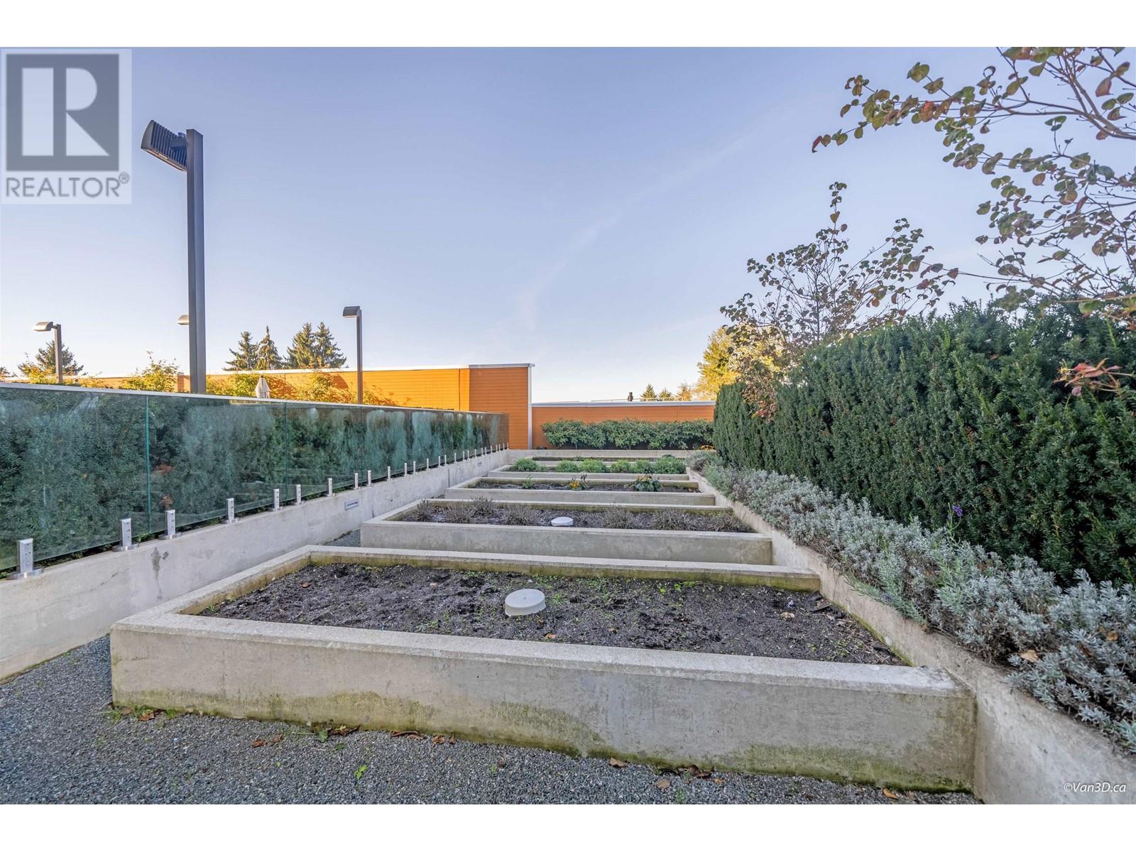 401 652 Whiting Way, Coquitlam, British Columbia  V3J 0K3 - Photo 17 - R2828542