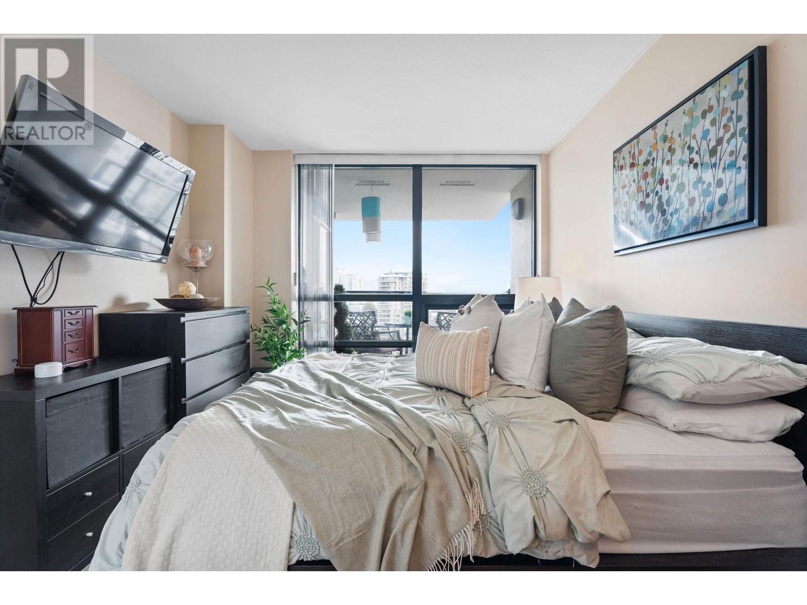 1401 1 Renaissance Square, New Westminster, British Columbia  V3M 0B6 - Photo 13 - R2829801