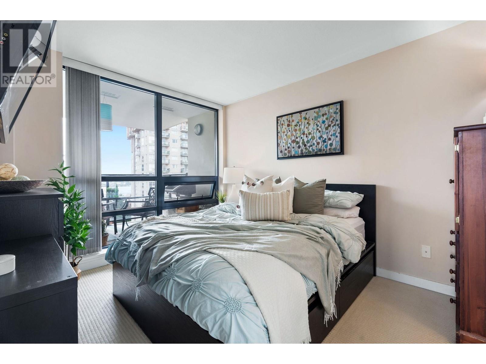 1401 1 Renaissance Square, New Westminster, British Columbia  V3M 0B6 - Photo 11 - R2829801