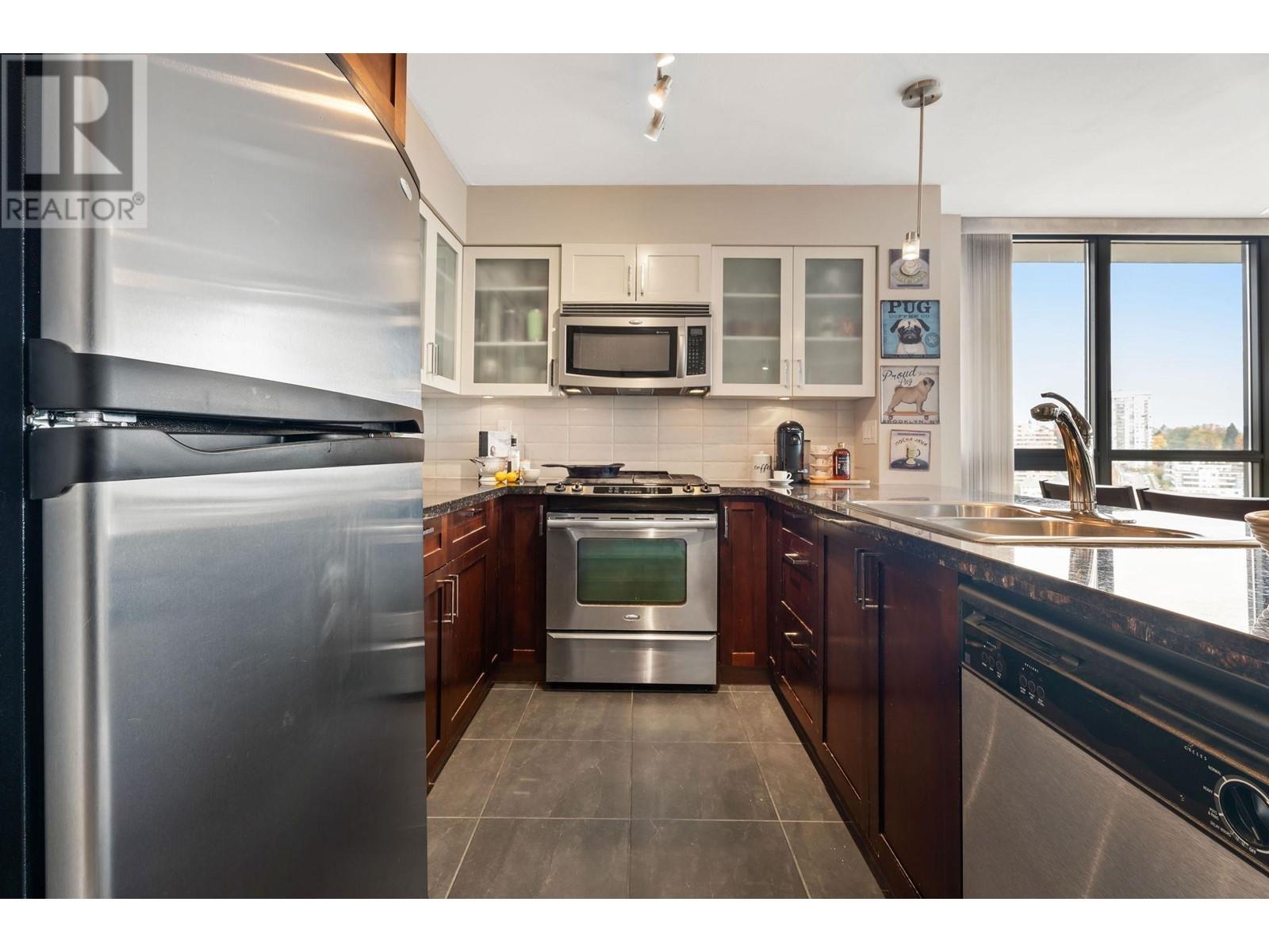 1401 1 Renaissance Square, New Westminster, British Columbia  V3M 0B6 - Photo 9 - R2829801