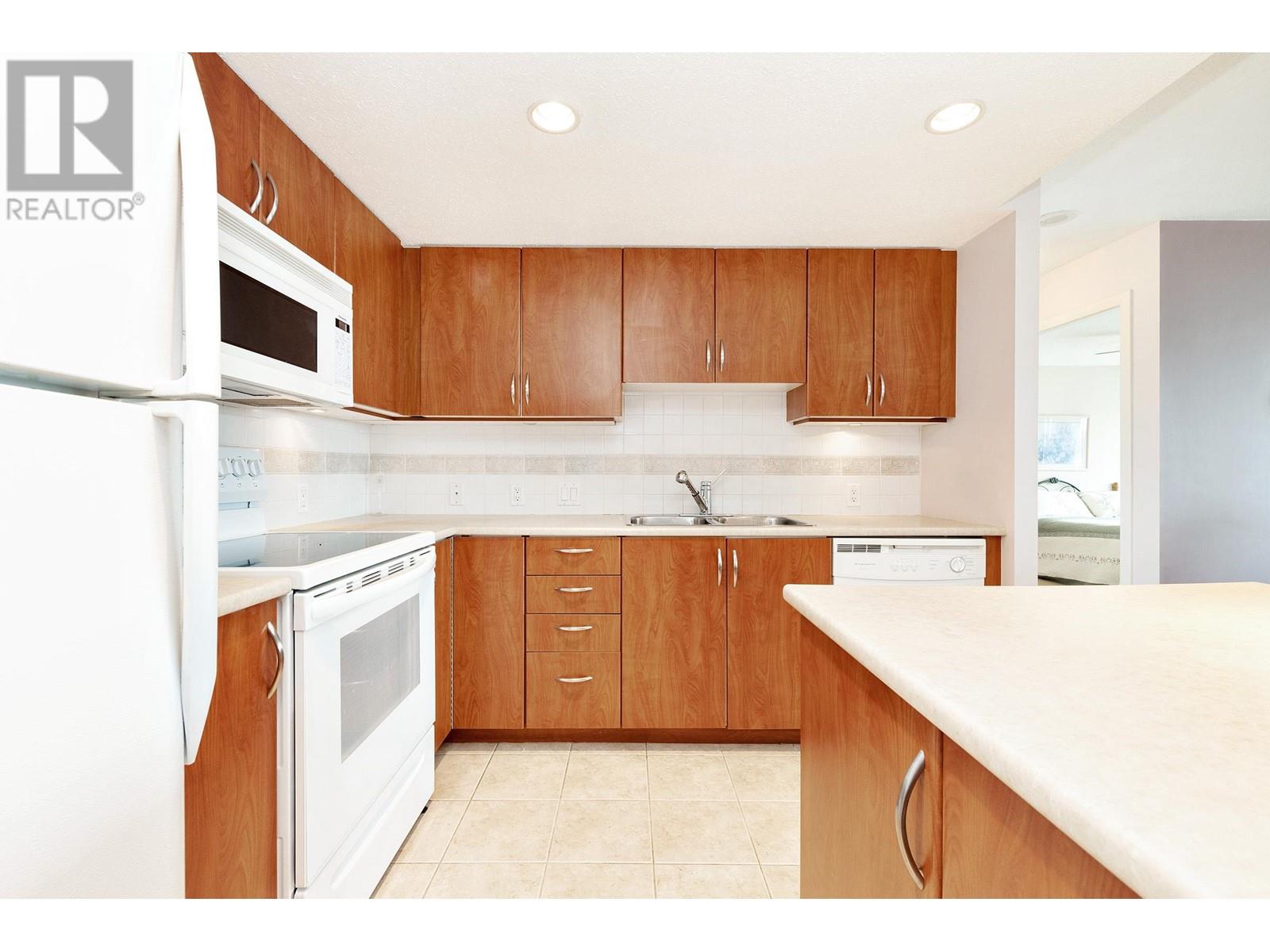 1403 615 Hamilton Street, New Westminster, British Columbia  V3M 7A7 - Photo 15 - R2829541