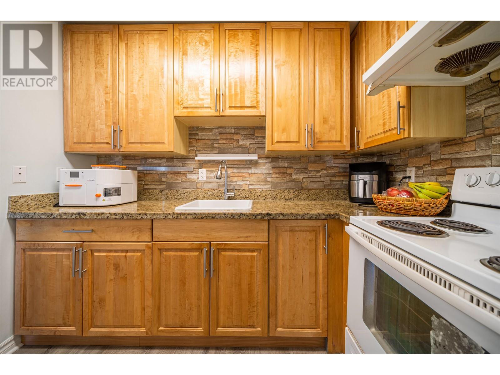 102 8160 Colonial Drive, Richmond, British Columbia  V7C 4T7 - Photo 27 - R2829829