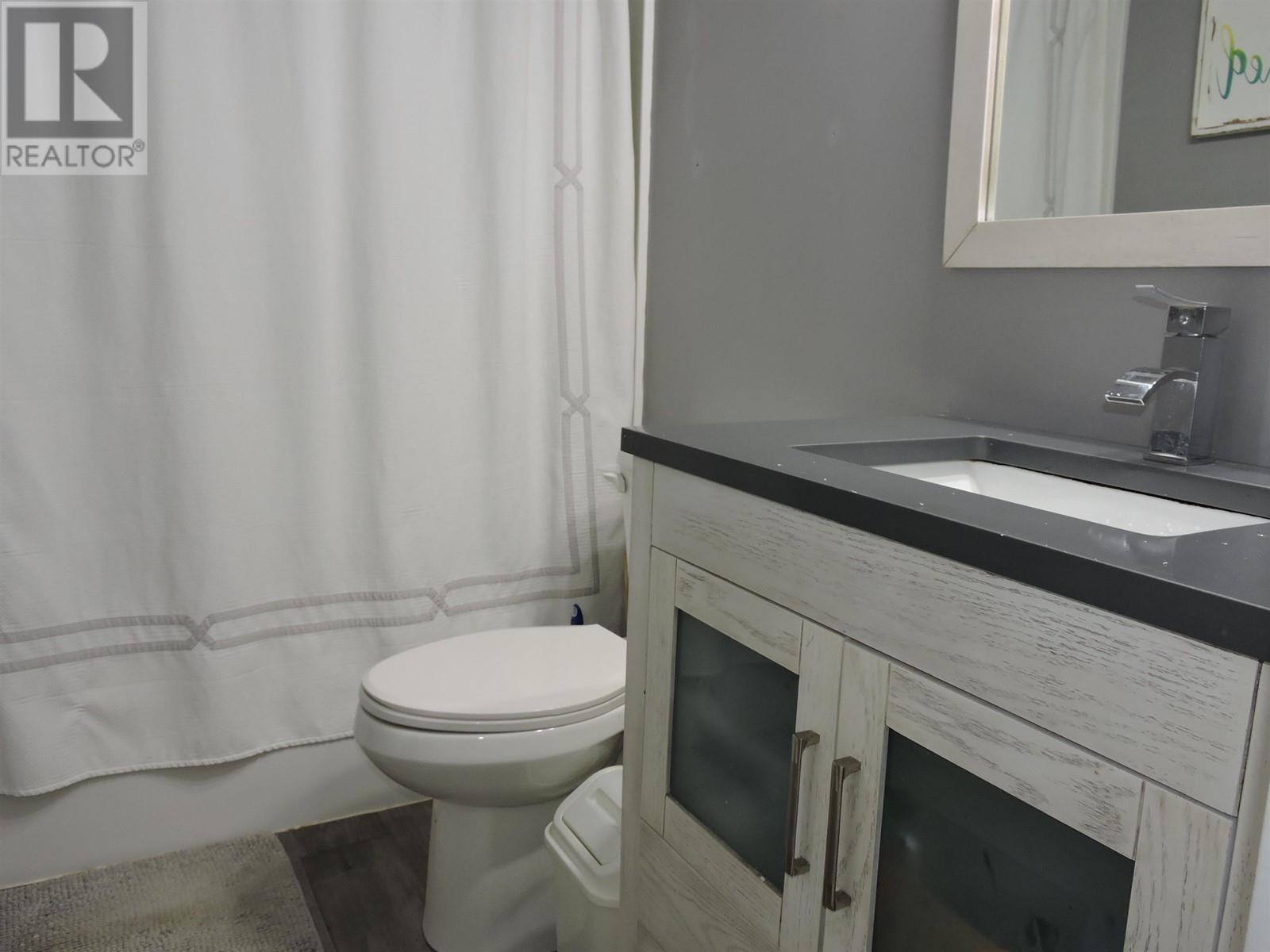 242 E 26th Avenue, Vancouver, British Columbia  V5V 2H3 - Photo 12 - R2811066