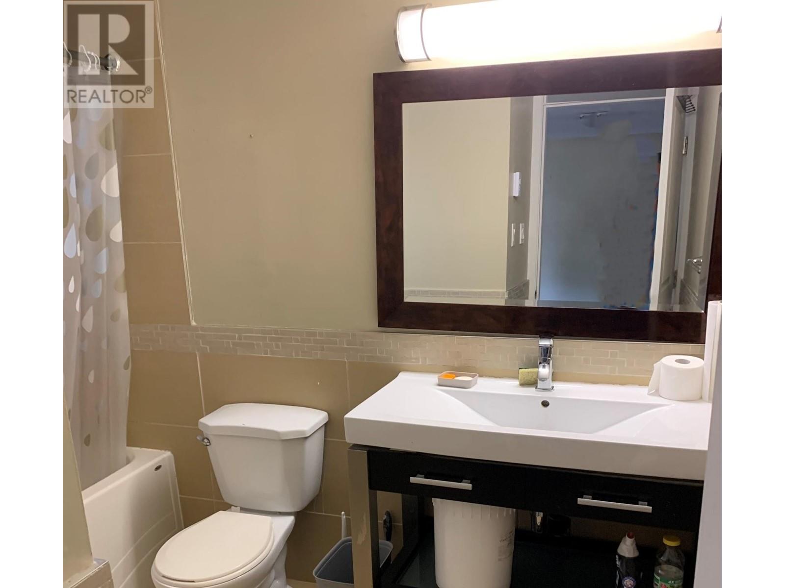 242 E 26th Avenue, Vancouver, British Columbia  V5V 2H3 - Photo 11 - R2811066