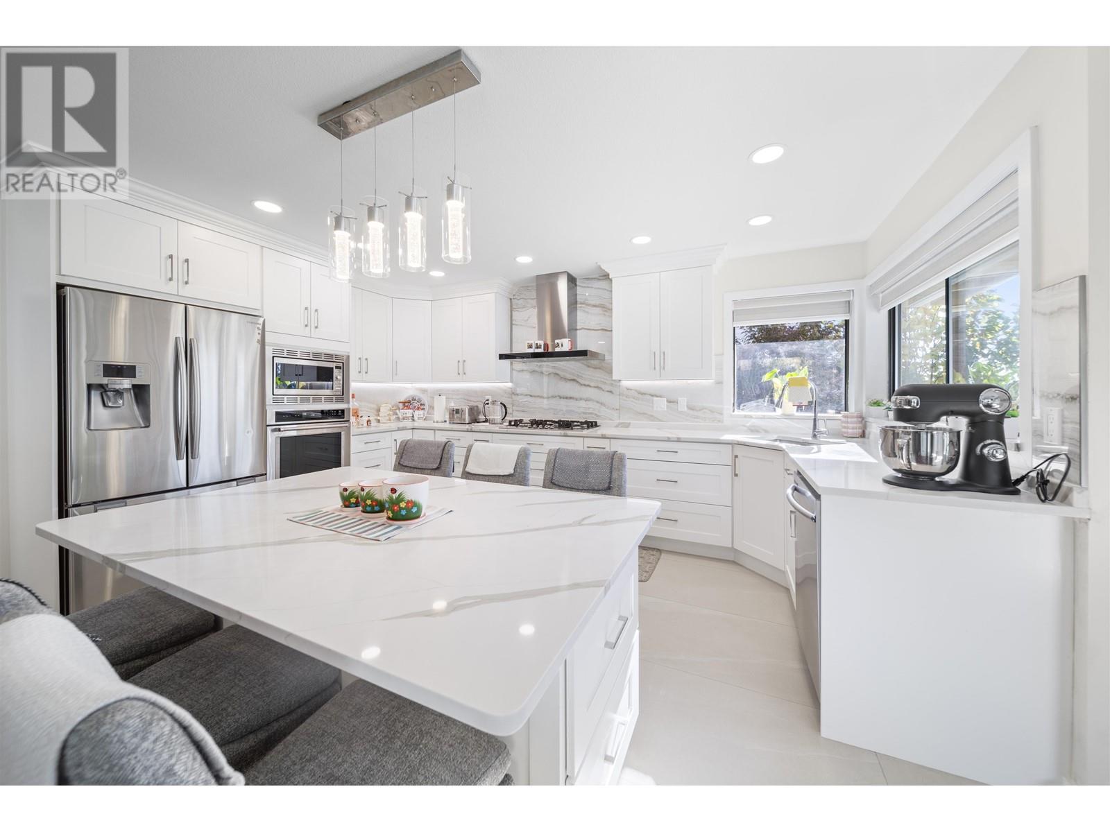 1516 Whitebark Place, Coquitlam, British Columbia  V3E 2V8 - Photo 8 - R2828459