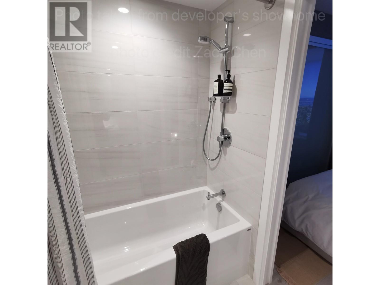 3007 6525 Telford Avenue, Burnaby, British Columbia  V5H 2A9 - Photo 11 - R2829672