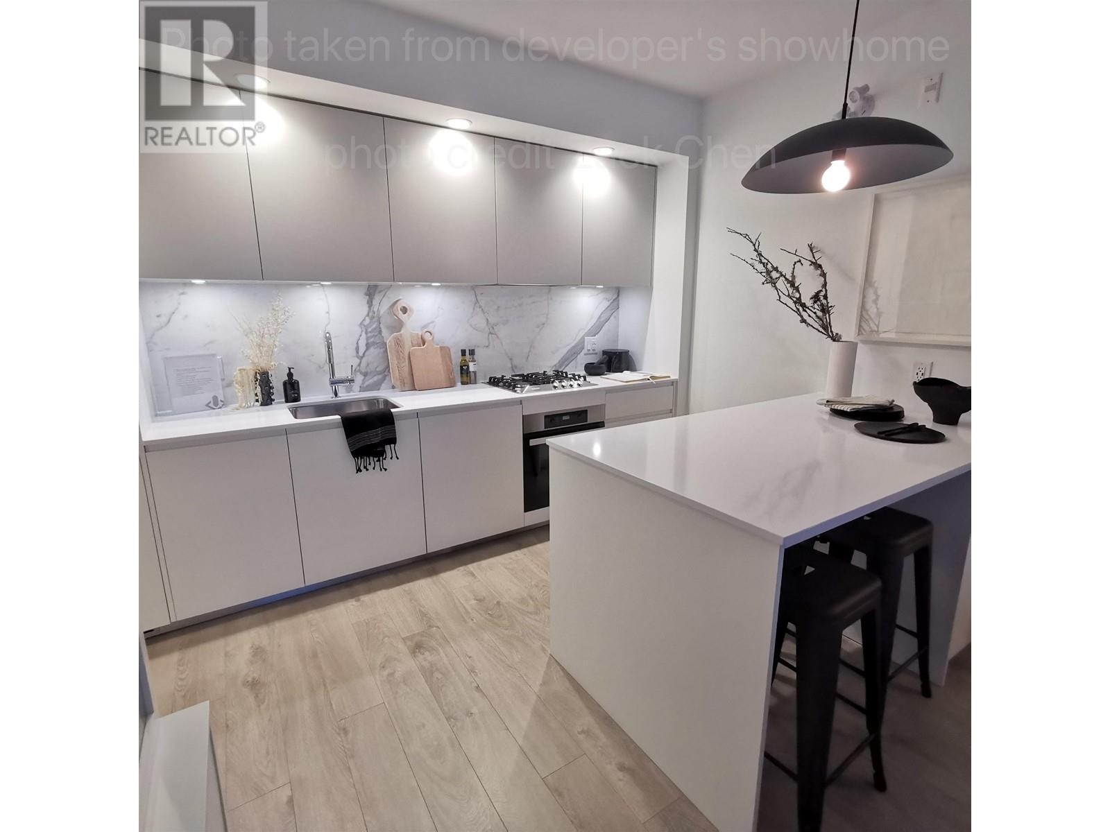 1808 6525 Telford Avenue, Burnaby, British Columbia  V5H 2A9 - Photo 3 - R2829679