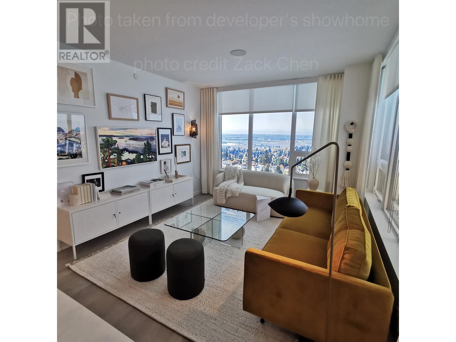 704 6525 Telford Avenue, Burnaby, British Columbia  V5H 2A9 - Photo 2 - R2829693