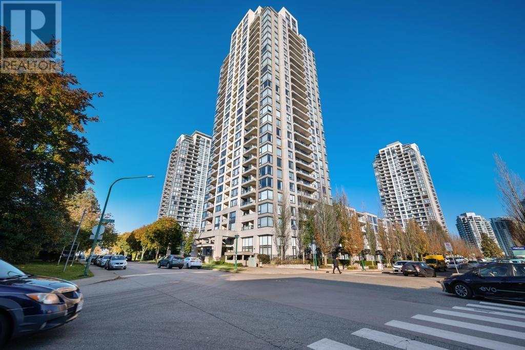 203 7088 SALISBURY AVENUE, burnaby, British Columbia