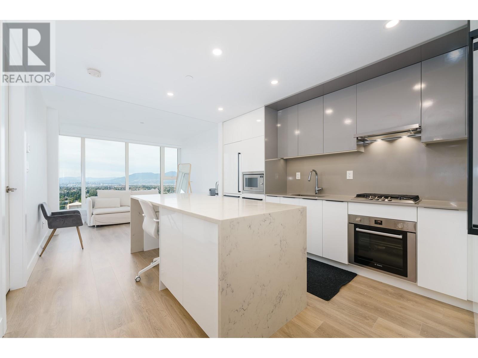 2307 4711 Hazel Street, Burnaby, British Columbia  V5H 0J9 - Photo 3 - R2830012