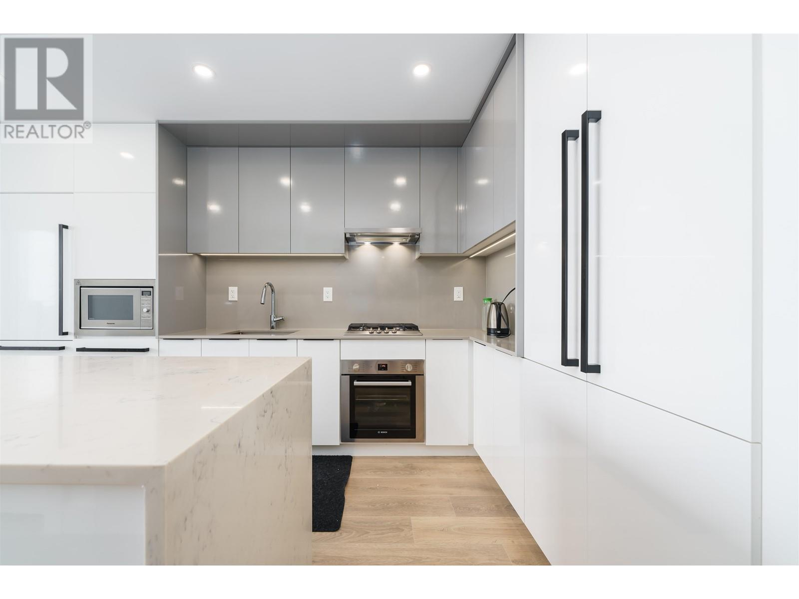 2307 4711 Hazel Street, Burnaby, British Columbia  V5H 0J9 - Photo 4 - R2830012