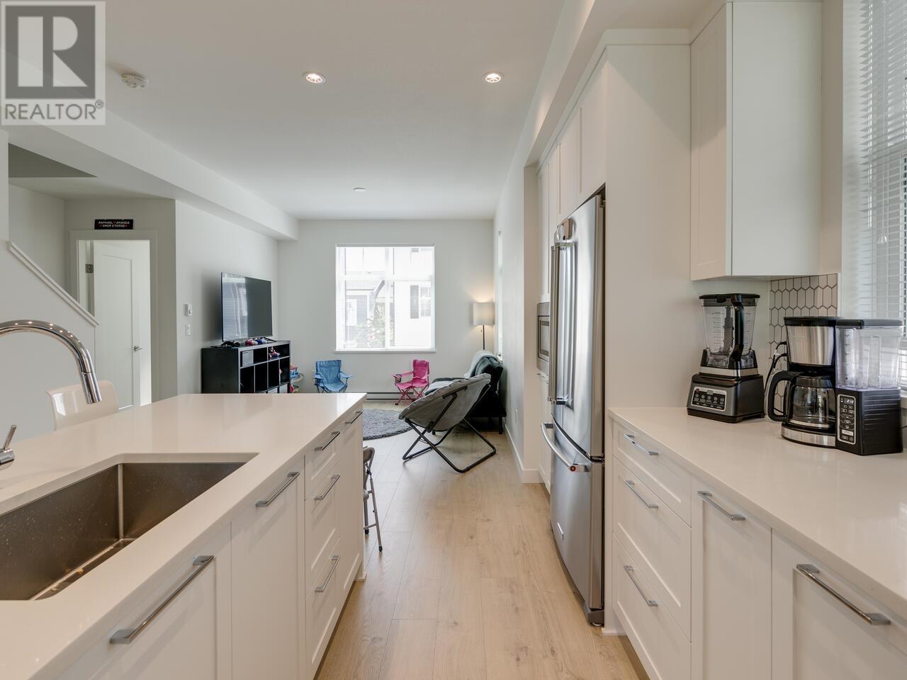 141 3565 Baycrest Avenue, Coquitlam, British Columbia  V3B 2W7 - Photo 12 - R2830026