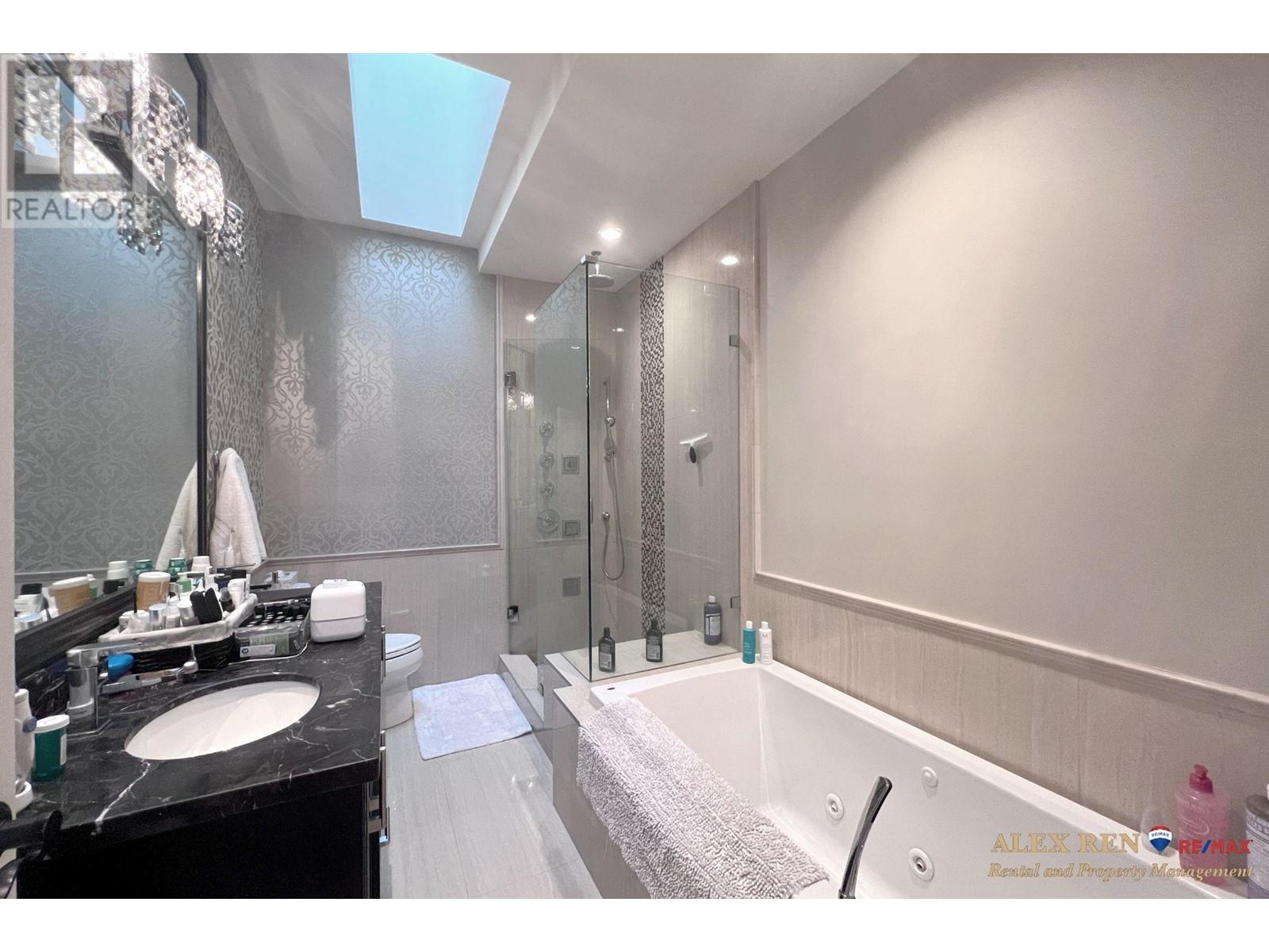39xx W 22nd Avenue, Vancouver, British Columbia  V6S 1K1 - Photo 11 - R2830037