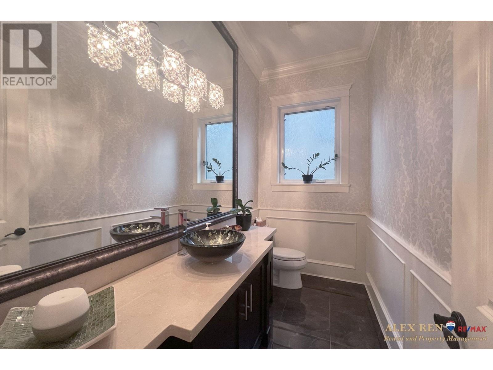 39xx W 22nd Avenue, Vancouver, British Columbia  V6S 1K1 - Photo 8 - R2830037