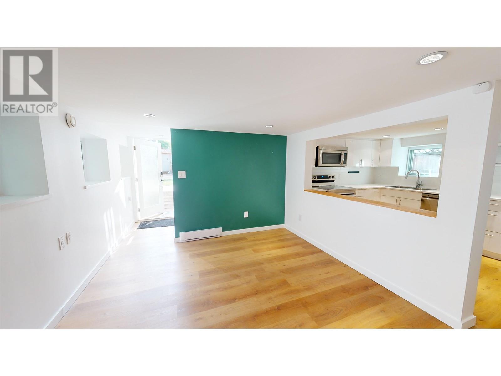 1410 E 10th Avenue, Vancouver, British Columbia  V5N 1X3 - Photo 24 - R2829523