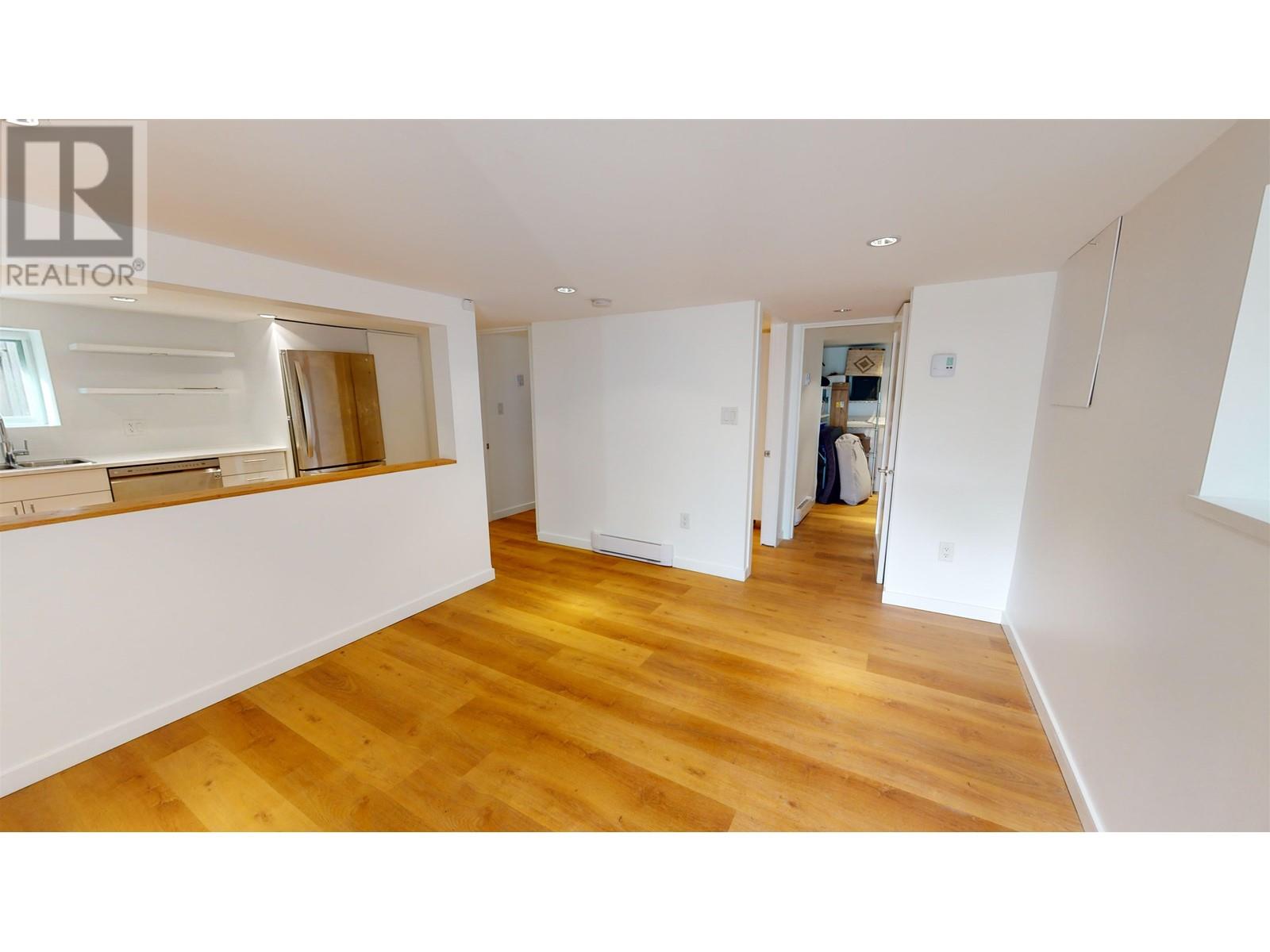 1410 E 10th Avenue, Vancouver, British Columbia  V5N 1X3 - Photo 25 - R2829523