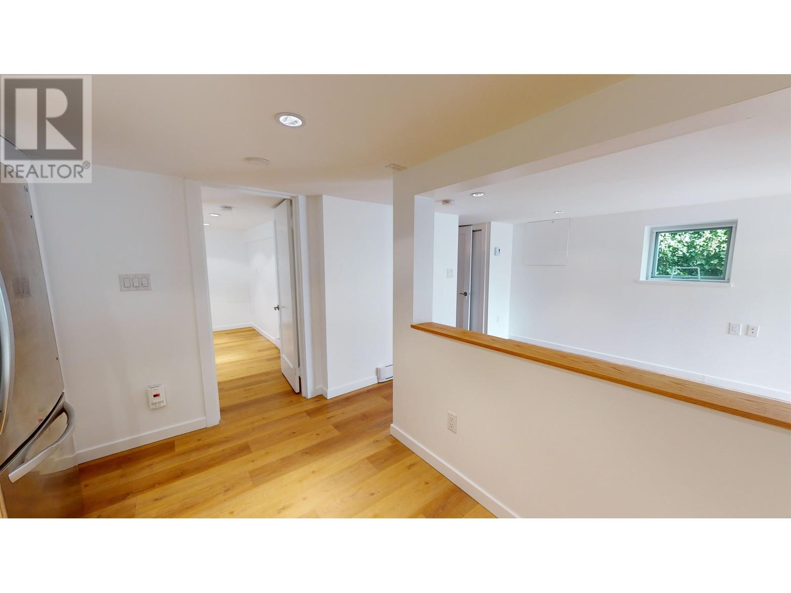 1410 E 10th Avenue, Vancouver, British Columbia  V5N 1X3 - Photo 28 - R2829523