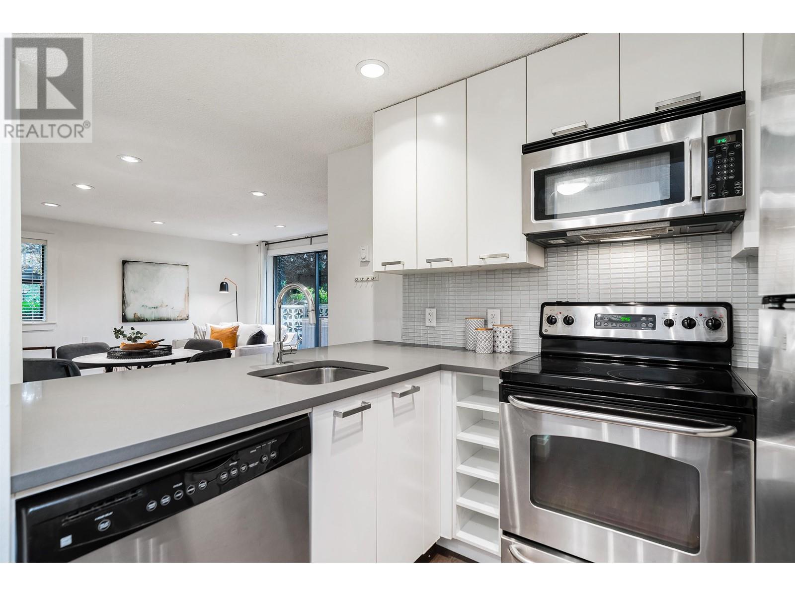 107 1611 E 3rd Avenue, Vancouver, British Columbia  V5N 1H1 - Photo 12 - R2818714