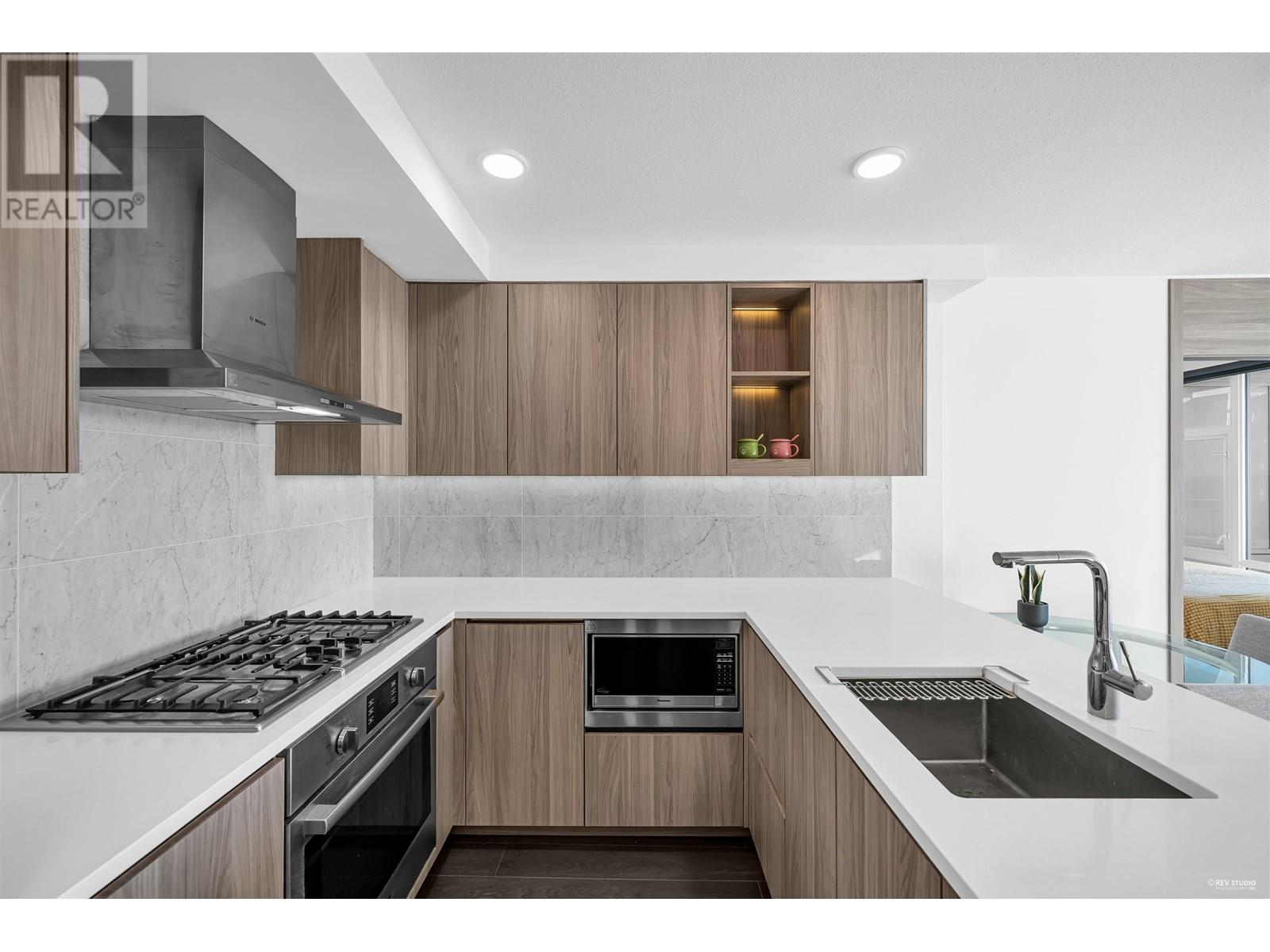 1601 8800 Hazelbridge Way, Richmond, British Columbia  V6X 0S3 - Photo 5 - R2829847