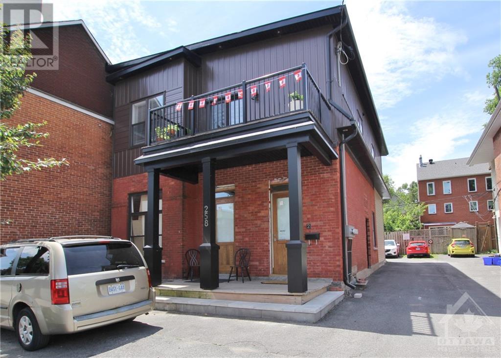 258,260,262,264 Bronson Avenue, Ottawa, Ontario  K1R 6H8 - Photo 2 - 1367797