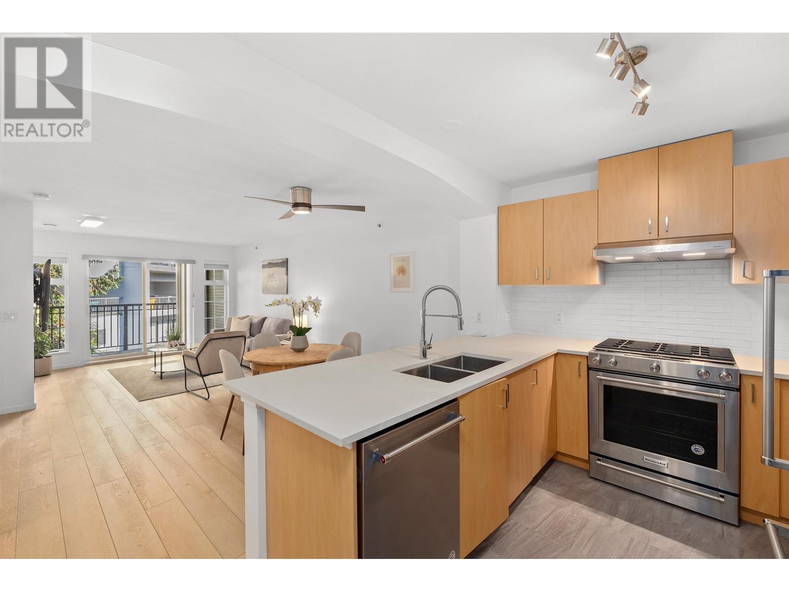 505 9098 Halston Court, Burnaby, British Columbia  V3N 0A6 - Photo 10 - R2829631