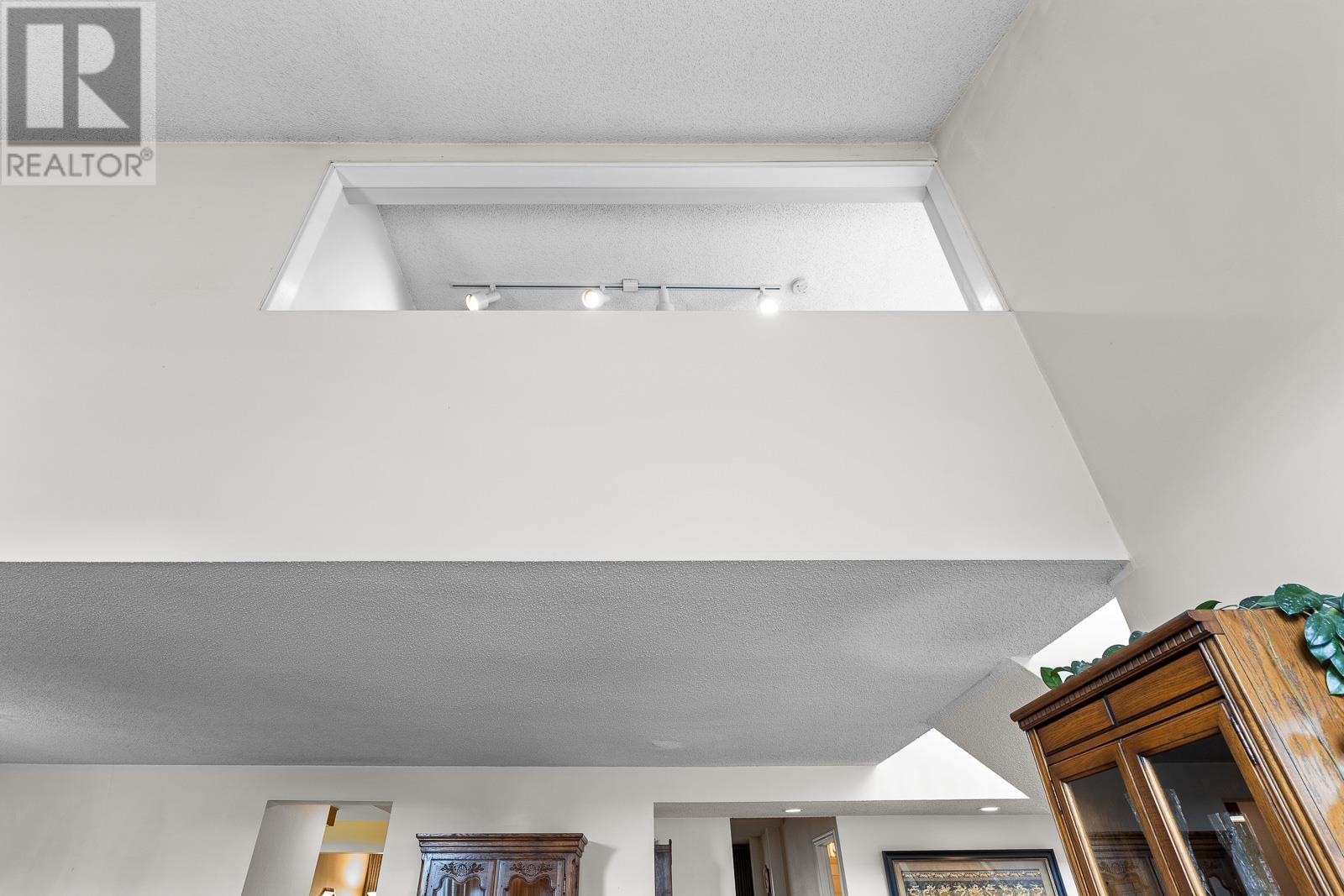 3653 Brahms Avenue, Vancouver, British Columbia  V5S 4G9 - Photo 11 - R2830047