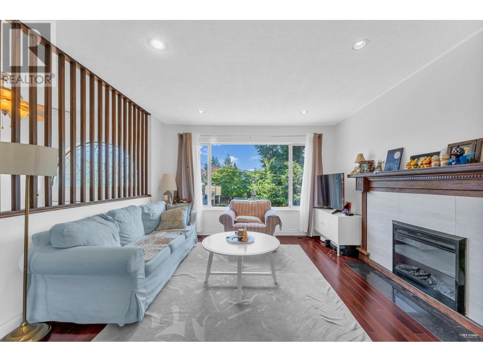 488 W Kings Road, North Vancouver, British Columbia  V7N 2M3 - Photo 8 - R2830045