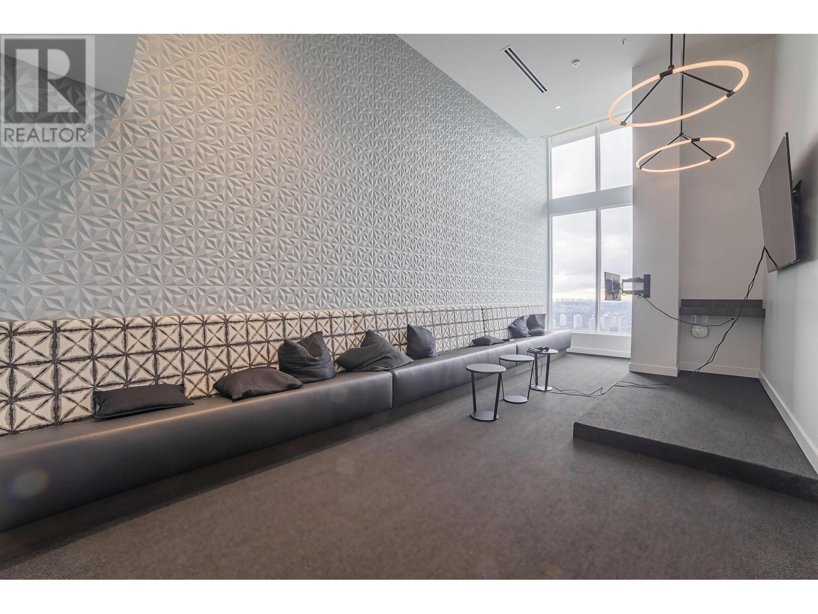 2608 567 Clarke Road, Coquitlam, British Columbia  V3J 0K7 - Photo 17 - R2830043