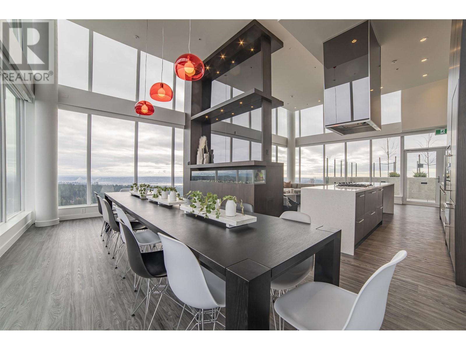 2608 567 Clarke Road, Coquitlam, British Columbia  V3J 0K7 - Photo 5 - R2830043