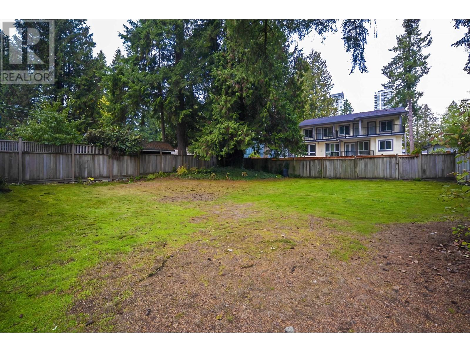 2579 Patricia Avenue, Port Coquitlam, British Columbia  V3B 2H5 - Photo 6 - R2830038