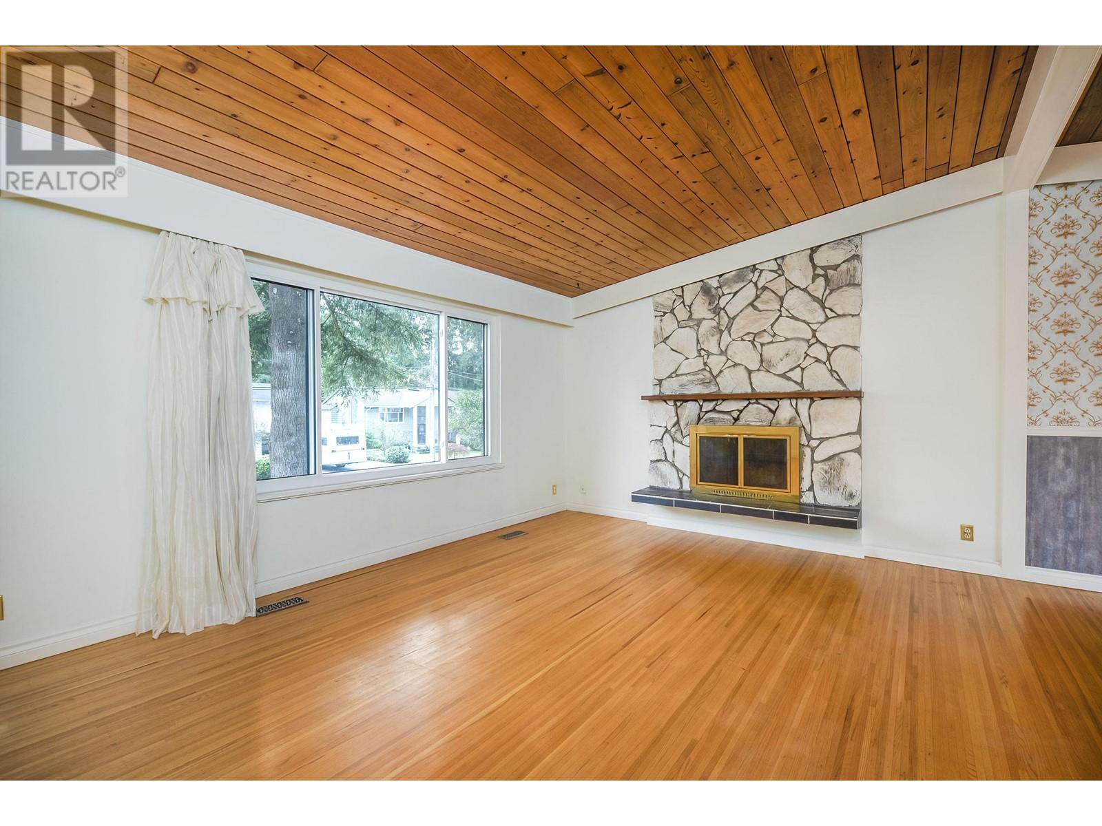 2579 Patricia Avenue, Port Coquitlam, British Columbia  V3B 2H5 - Photo 21 - R2830038