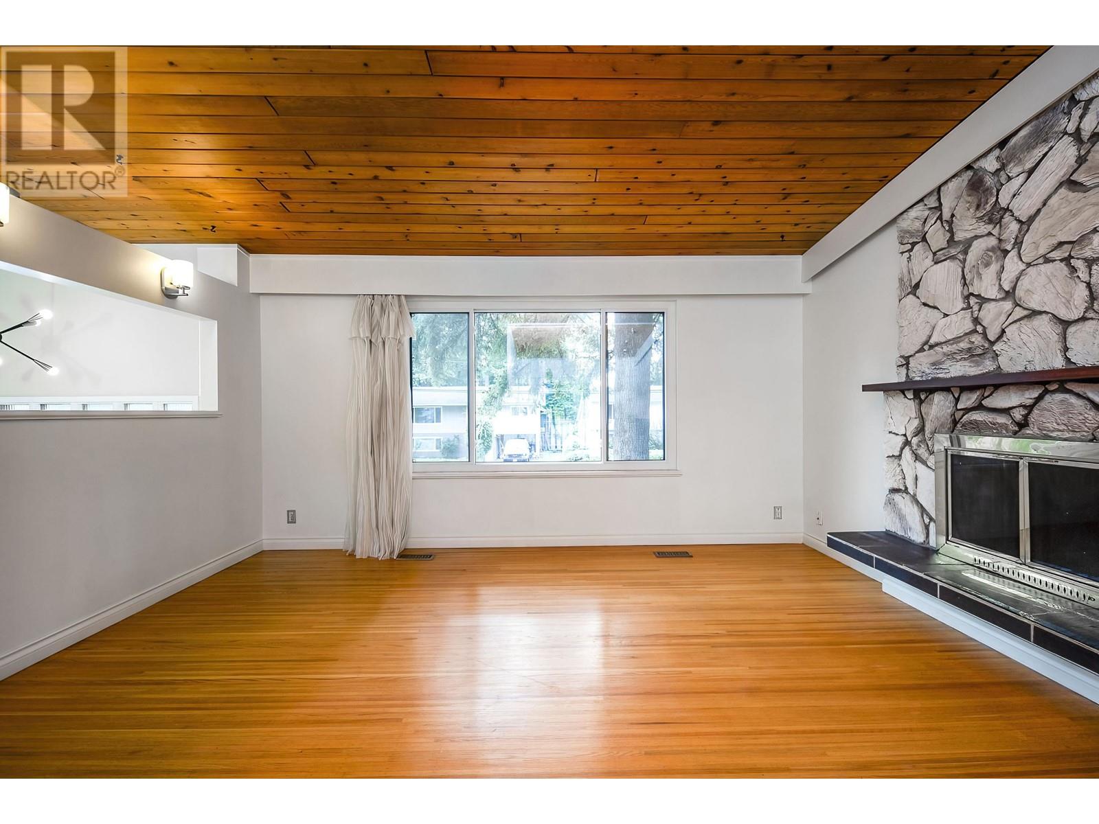 2579 Patricia Avenue, Port Coquitlam, British Columbia  V3B 2H5 - Photo 20 - R2830038