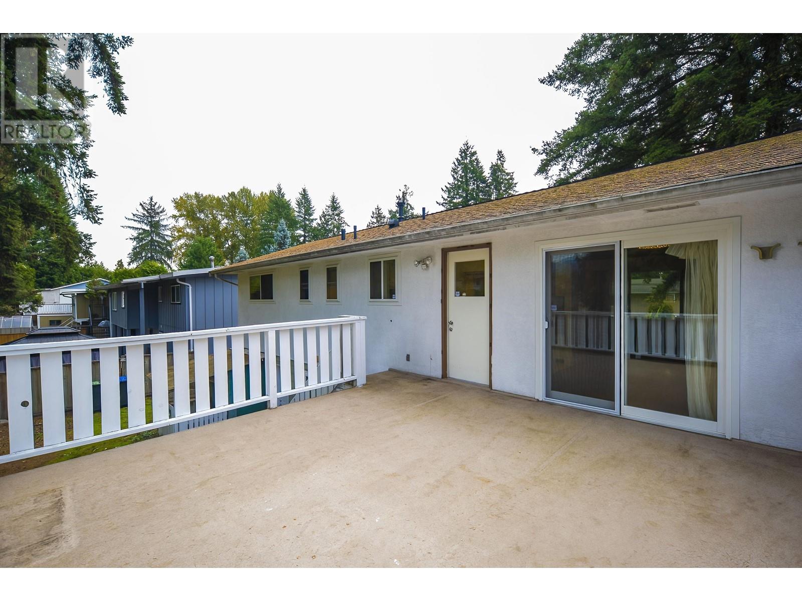 2579 Patricia Avenue, Port Coquitlam, British Columbia  V3B 2H5 - Photo 14 - R2830038